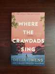 Книга «where the crawdads sing»