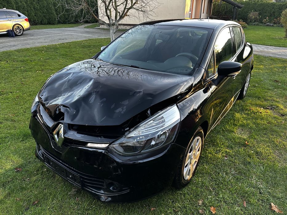 Renault Clio 1.2* uszkodzony*