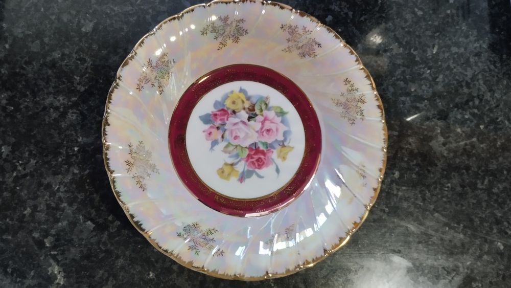 Prato decorativo Royal Japan.