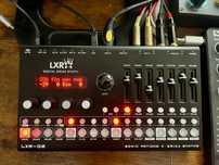 Erika Synth LXR-02 Drum Maschine