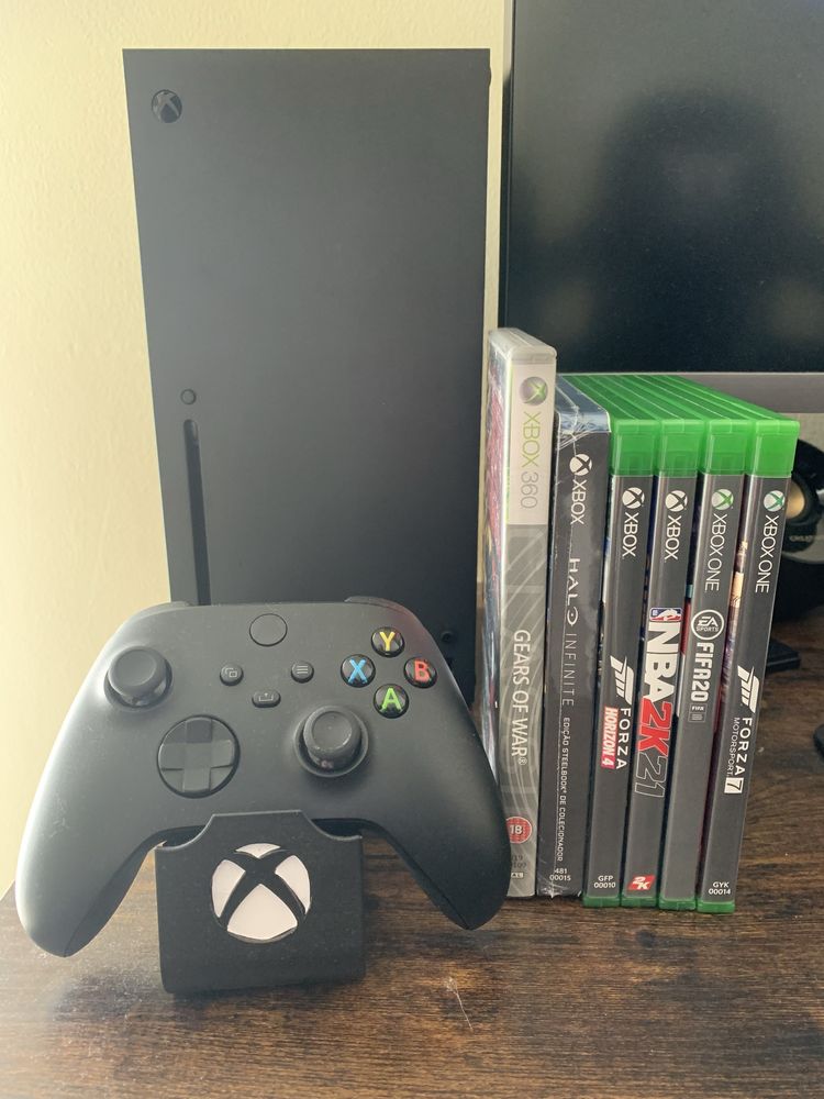 Xbox serie X+jogos e caixa!