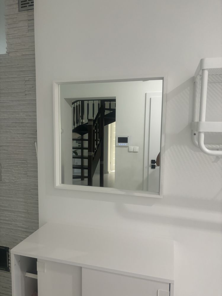 Lustro wiszące białe Ikea