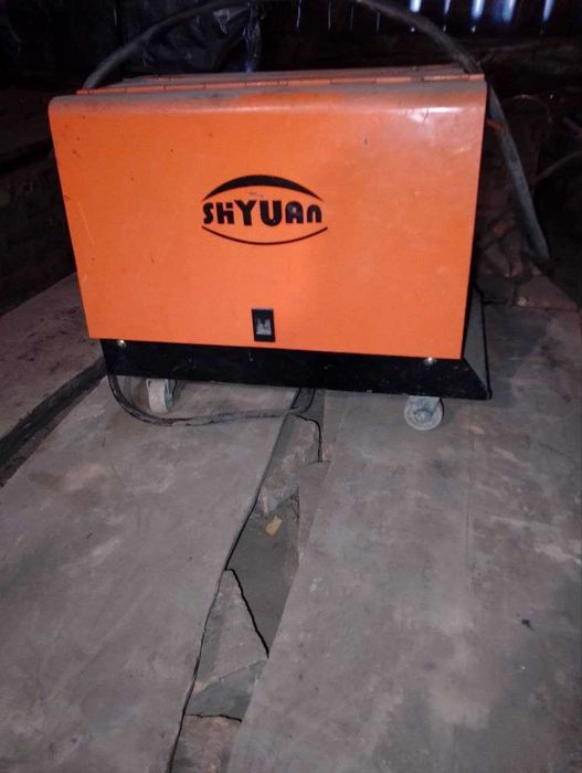 Зварювальний напівавтомат shyuan