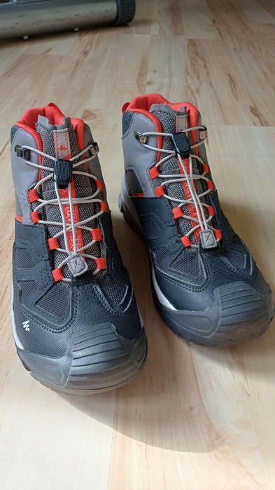Buty turystyczne Quechua Crossrock Mid wodoodporne roz 35