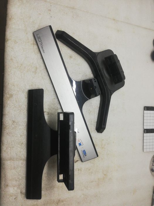 Pés pernas suporte de televisor