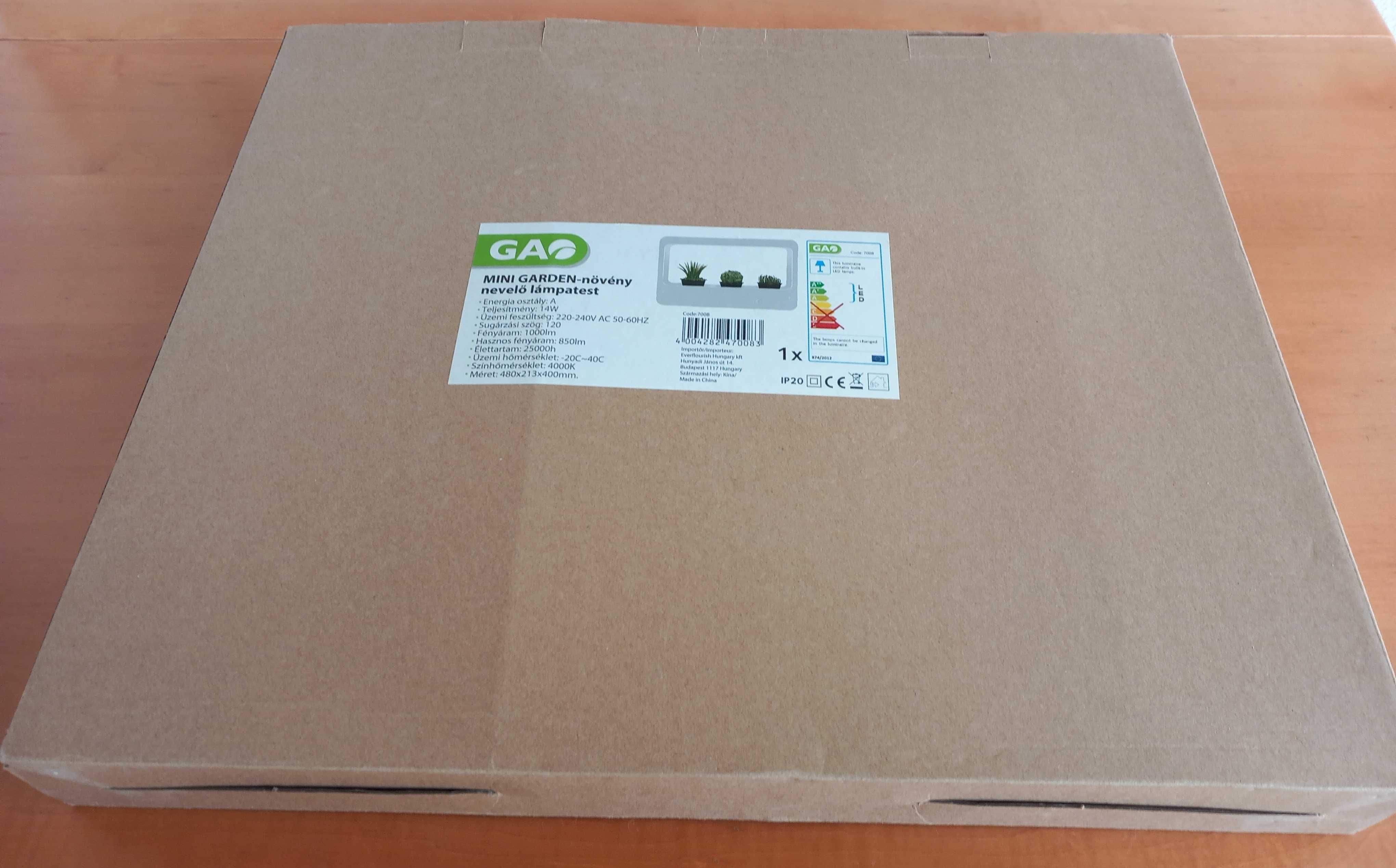 Mini Estufa com LED/ Mini greenhouse Garden GAO
