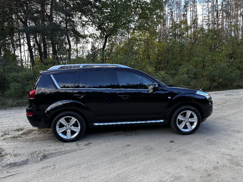 Продам Peugeot 4007