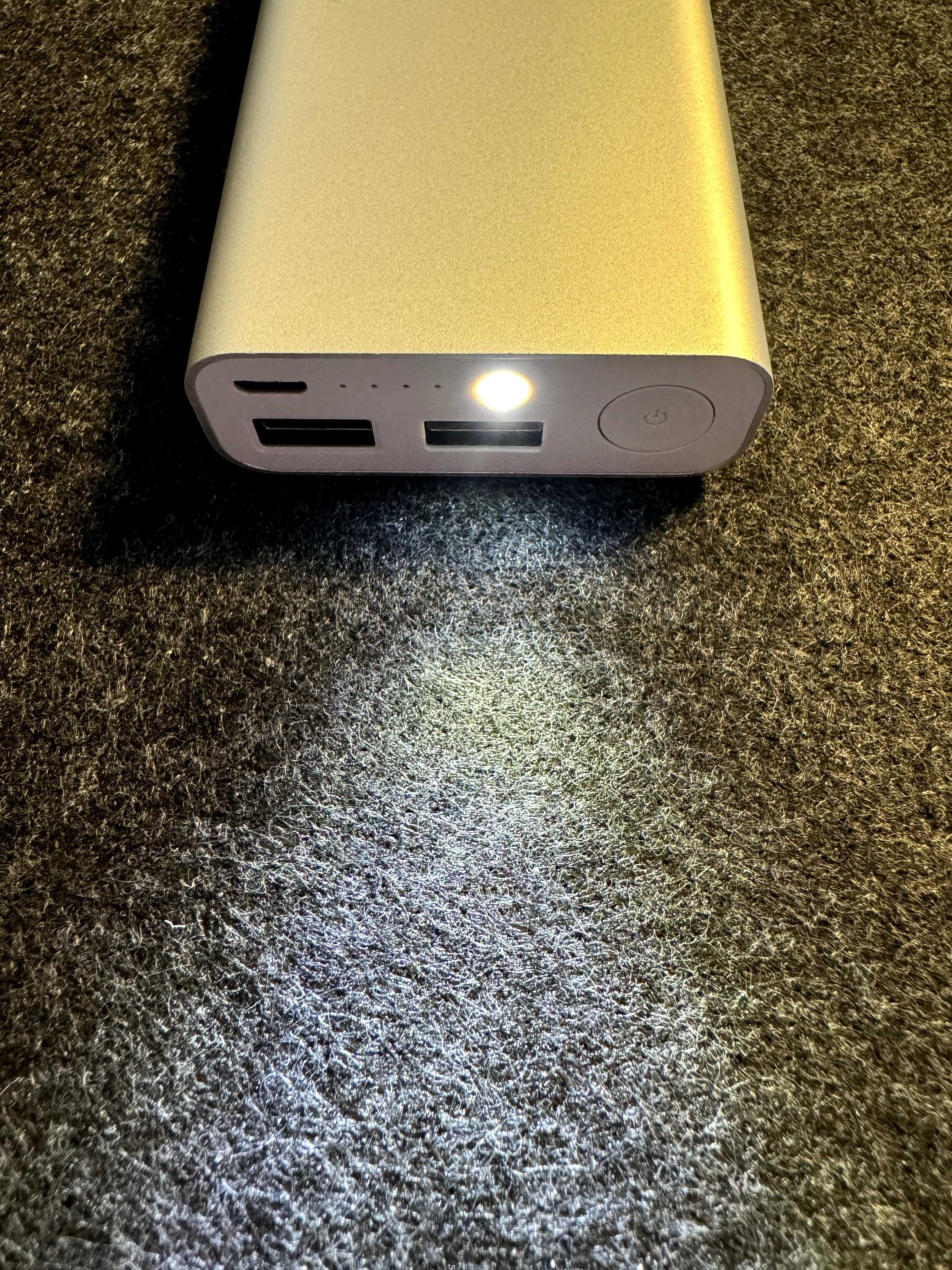 Powerbank ASUS (10050 mAh - 2 USB) - Novo!