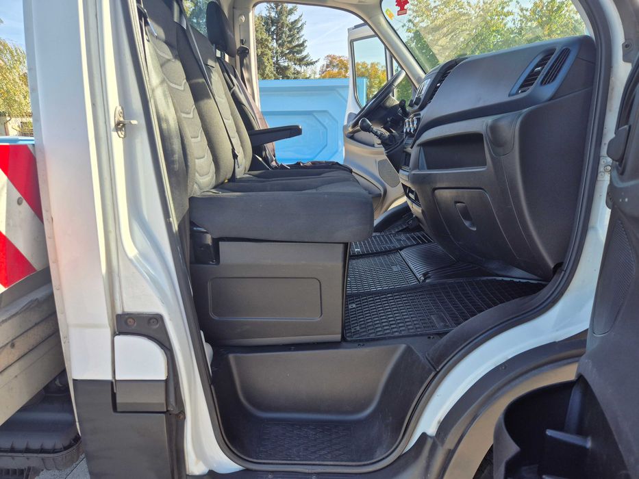 Iveco Daily 50c18 diesel 3.0 moc 180KM Salon PL platforma 6,15m