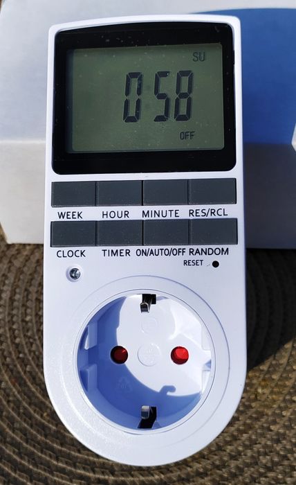 Розетка с таймером на аккумуляторе