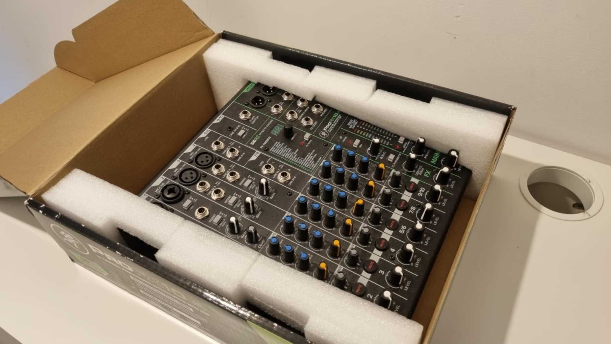 Mackie ProFX 10v3 Mixer
