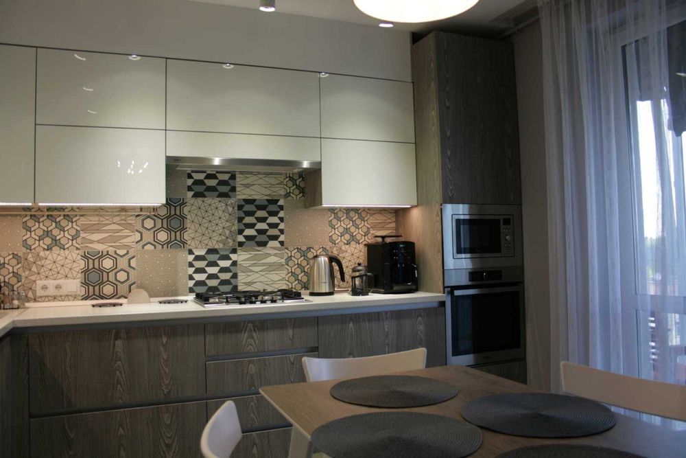 Оренда!  Угорська 12. Новобудова Дизайн Ремонт. з Підземним Паркінгом!