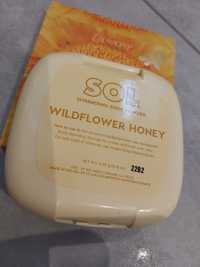 Rozswietlacz colourpop wildflower honey