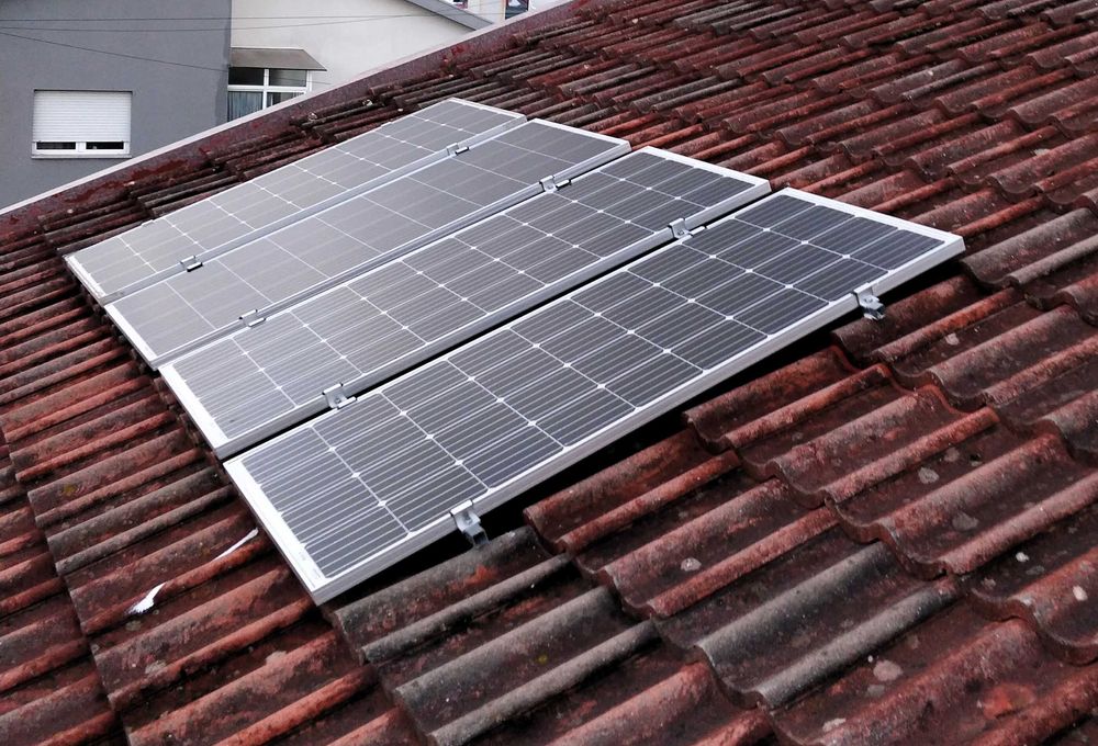 Braçadeiras (End Clamp) Alumínio p/ Montagem Painéis Solares – 30/35mm