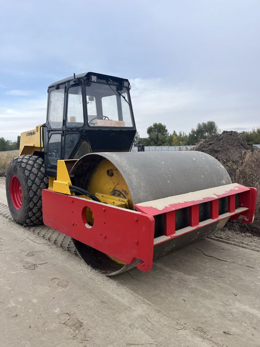 Оренда грунтовий каток асфальтування доріг