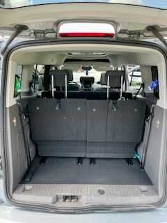 Wypożyczalnia Wynajem Ford Tourneo Connect Berlingo 7-osobowy Automat