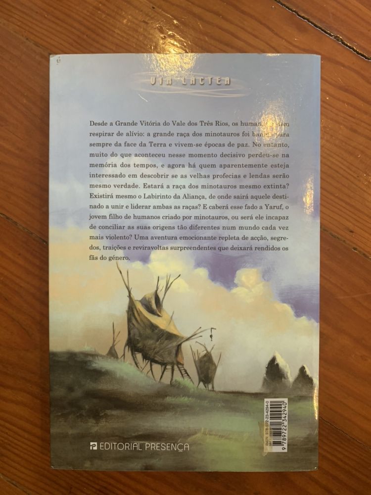 Livro Minotauro de Gabriel Garcia Oro
