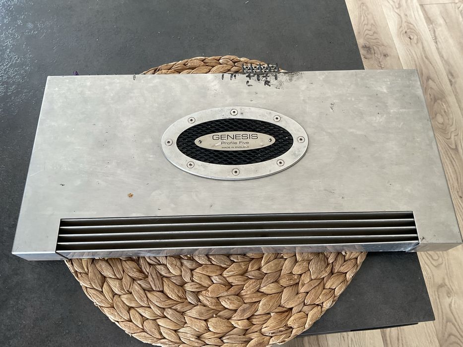 Автоусилитель Genesis  Profile Five  шикарный звук производства Англии