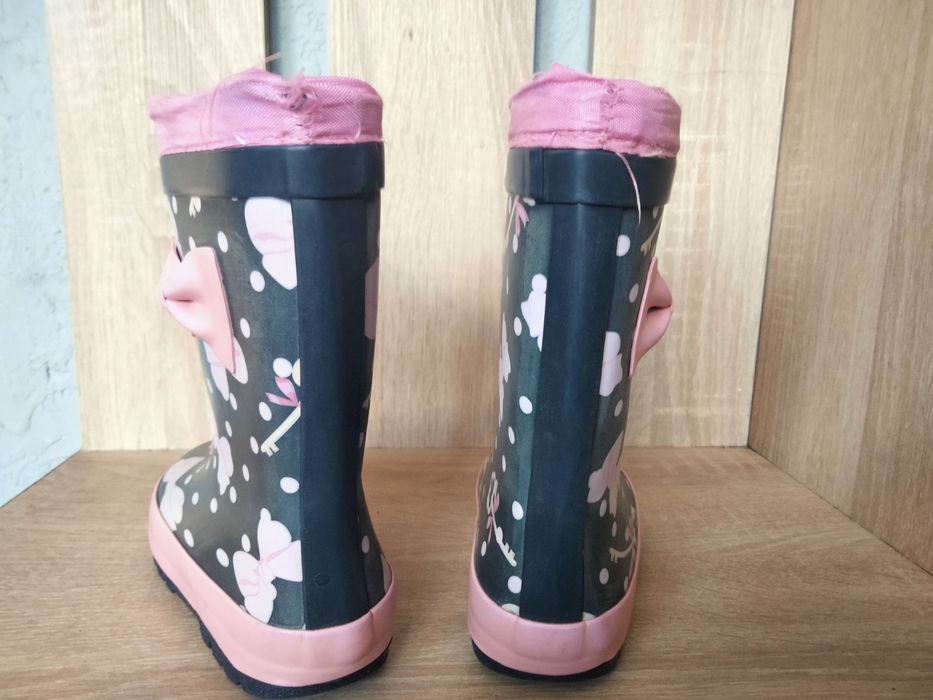 Гумові чобітки на дівчинку