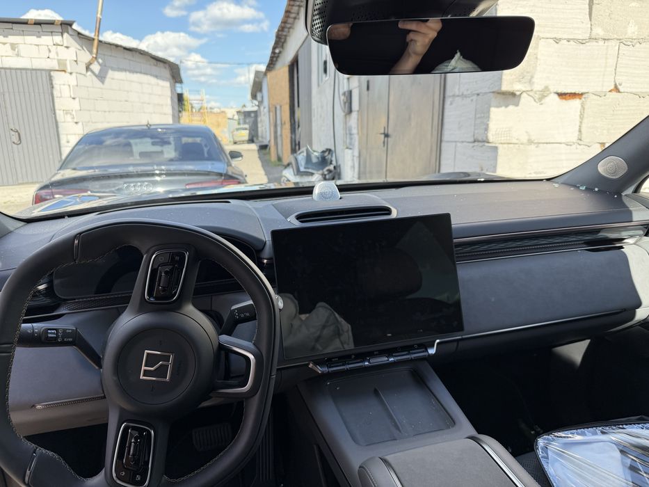 Zeekr 7x 2025 100kw rwd