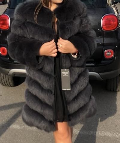 Шуба з песця жіноча
