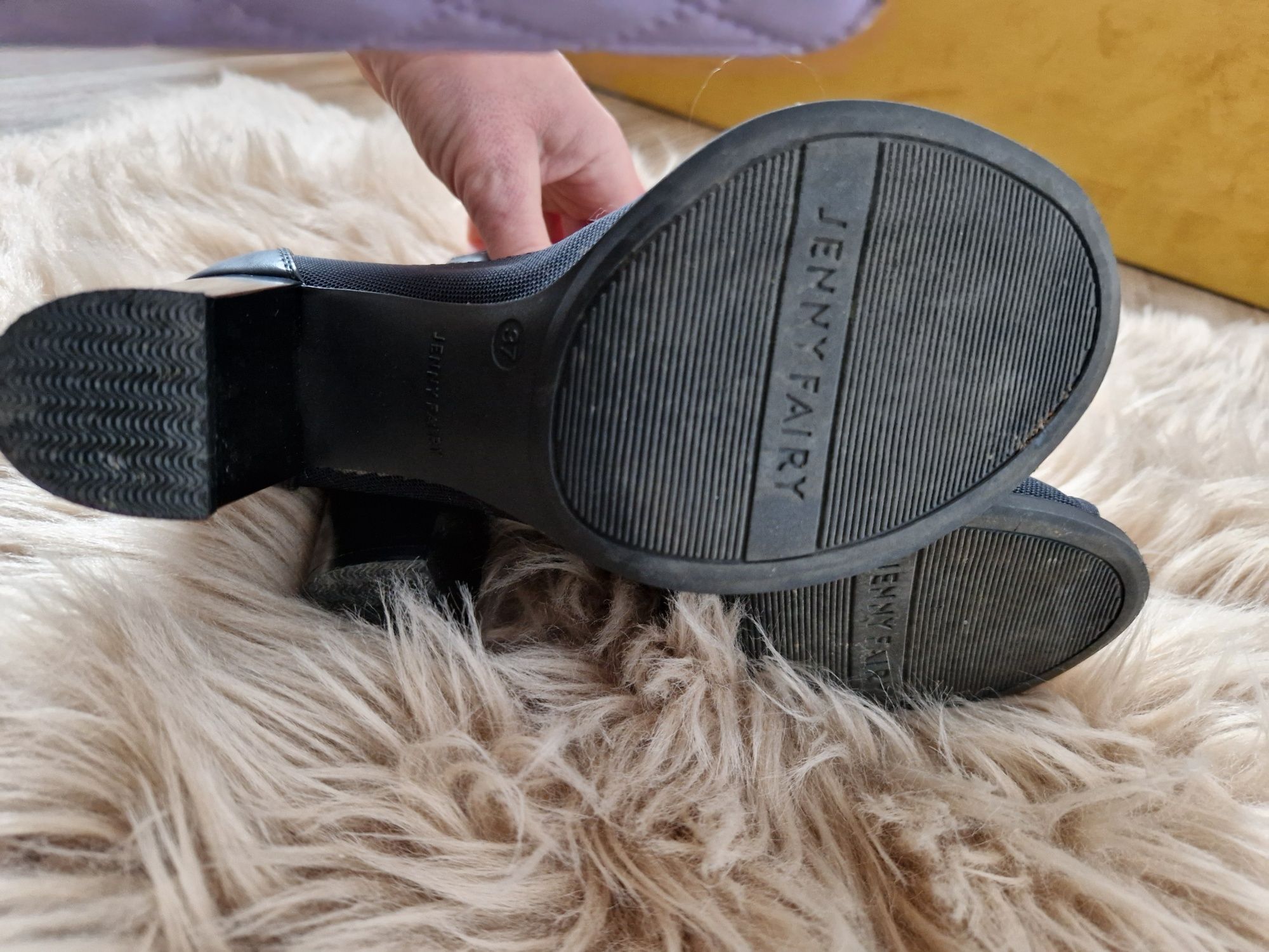 Botki eleganckie  odkryte palce