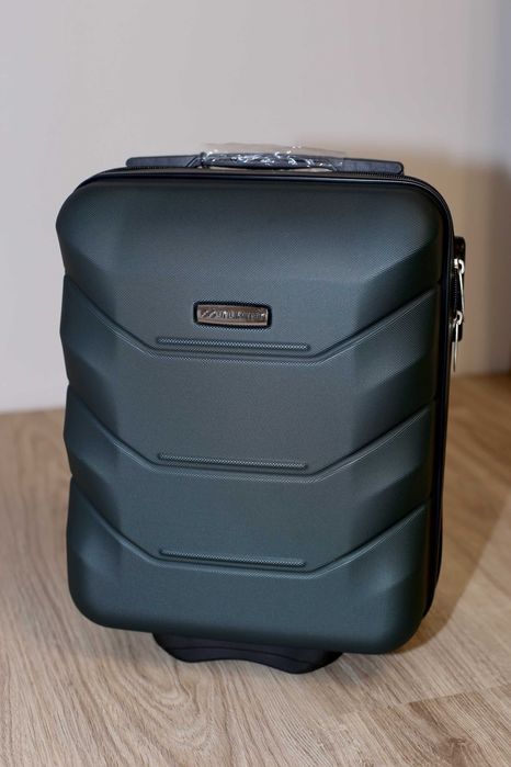 Дорожня валіза на колесах 147-2 XS для WIZZAIR 40x30x20