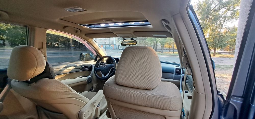 Продам Honda CR-V