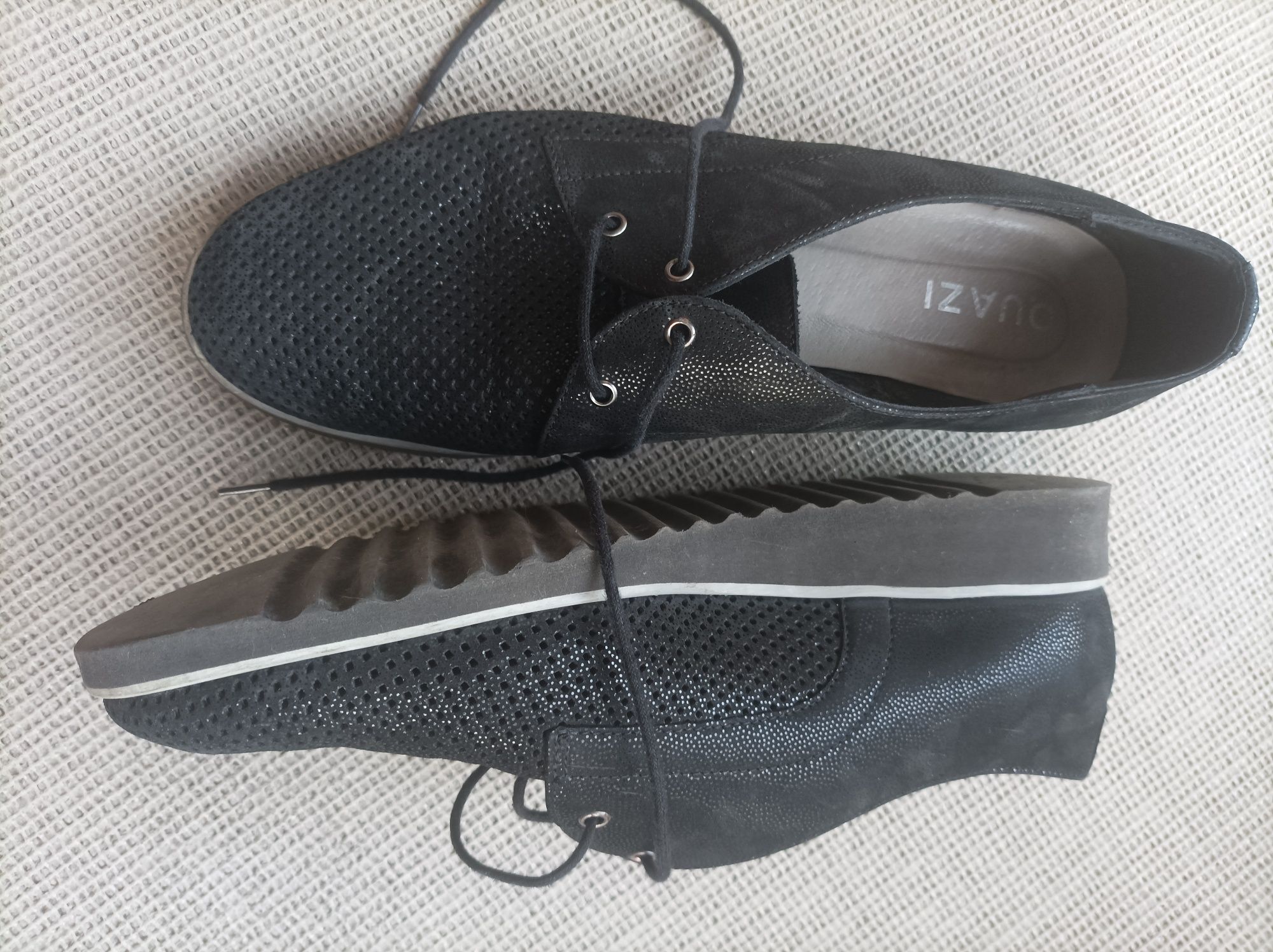 Buty czarne wiosenne 40 quazi