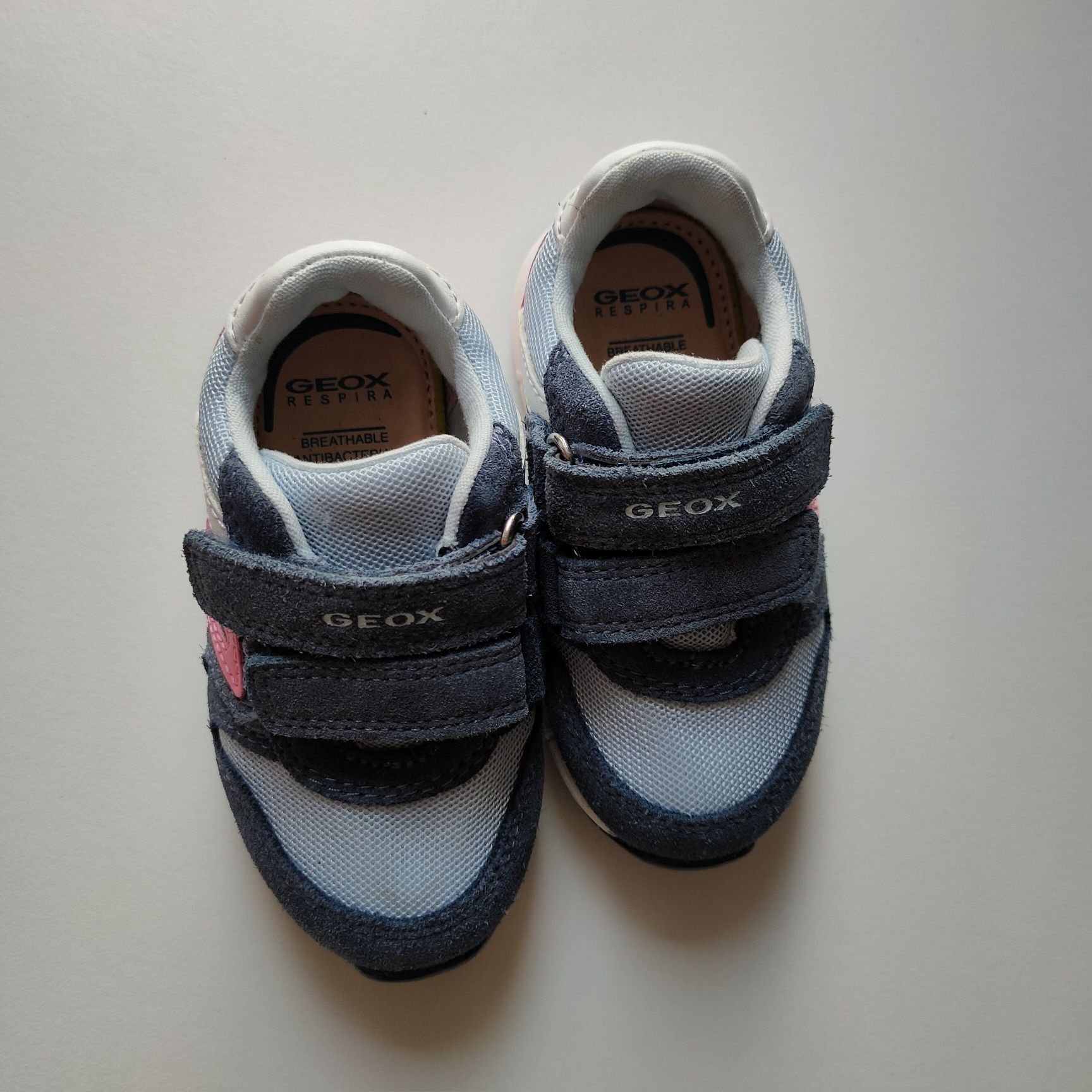 Sapatilhas GEOX nº 21 – Novas! Conforto e Estilo nos Primeiros Passos