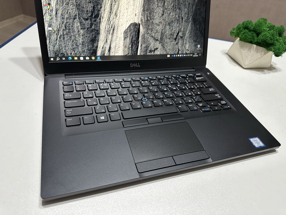 Dell Latitude 7490 14"FHD IPS|i7-8650U |16 Gb DDR4|256 GbNVMe|UHD 620