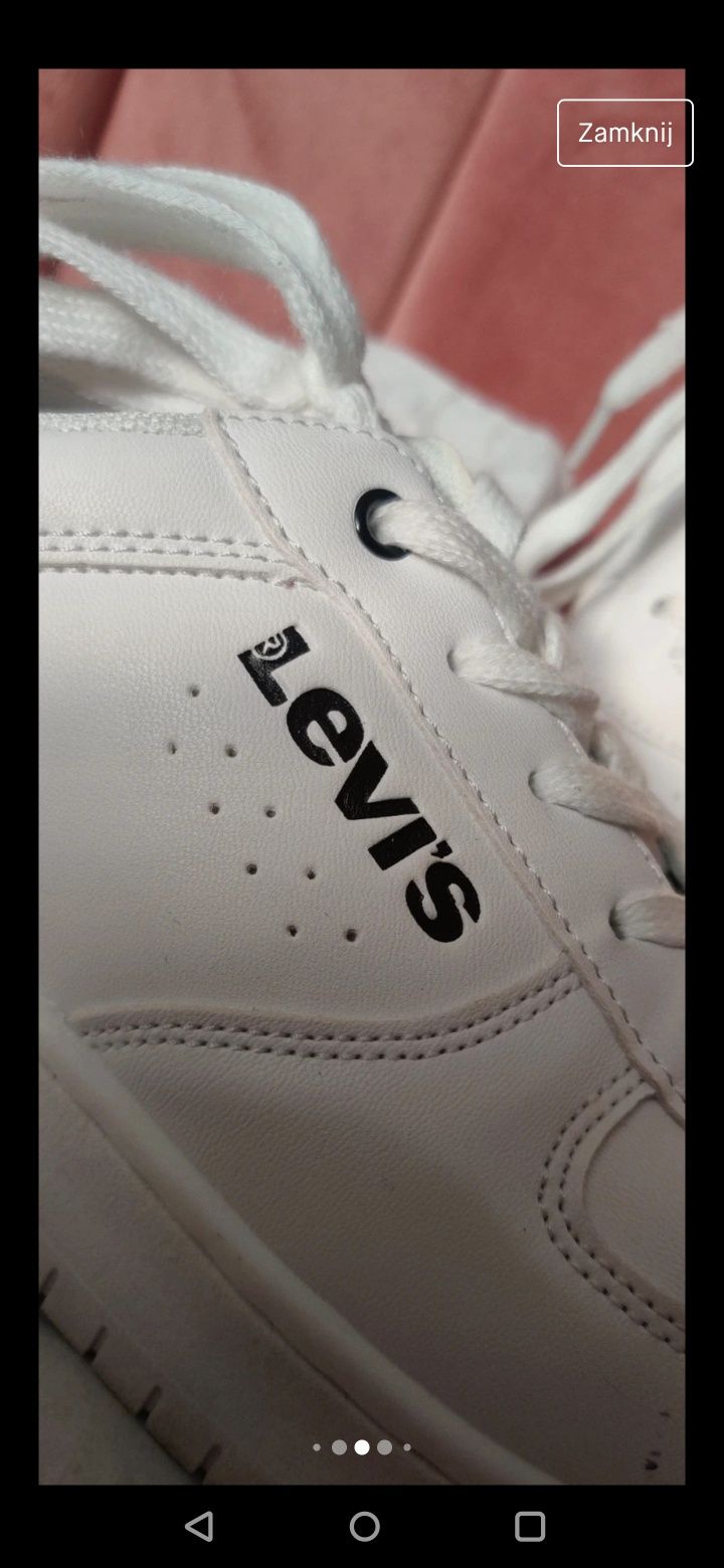 Sneakersy Levis prawie nowe