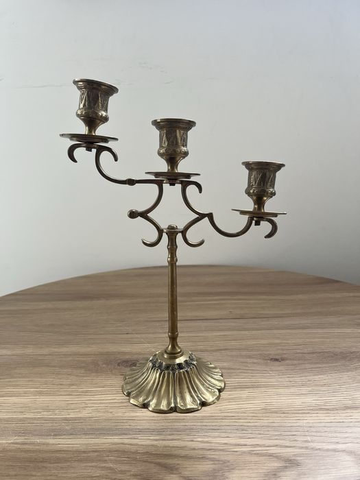 Mosiężny świecznik 3-ramienny