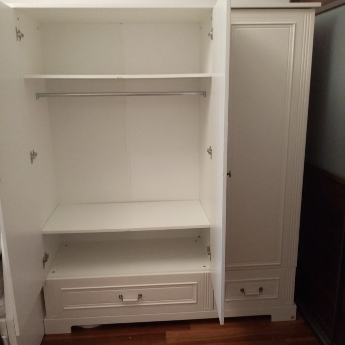 Bellamy Ines Szafa 3-drzwiowa kolor biały