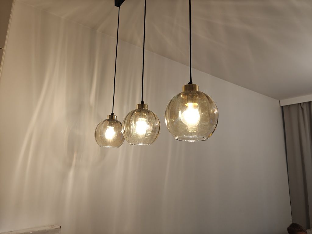 Lampa wisząca kule złota