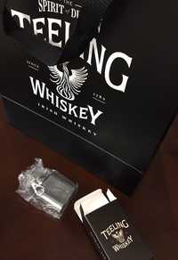 Mini Garrafa p Porta chaves / pingente Whisky “Whiskey” /licor Teeling