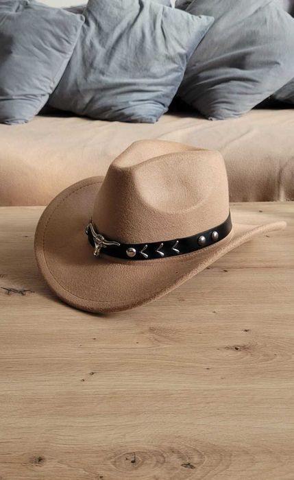 Kapelusz kowbojski beżowy klasyczny Wild West Country Western nowy
