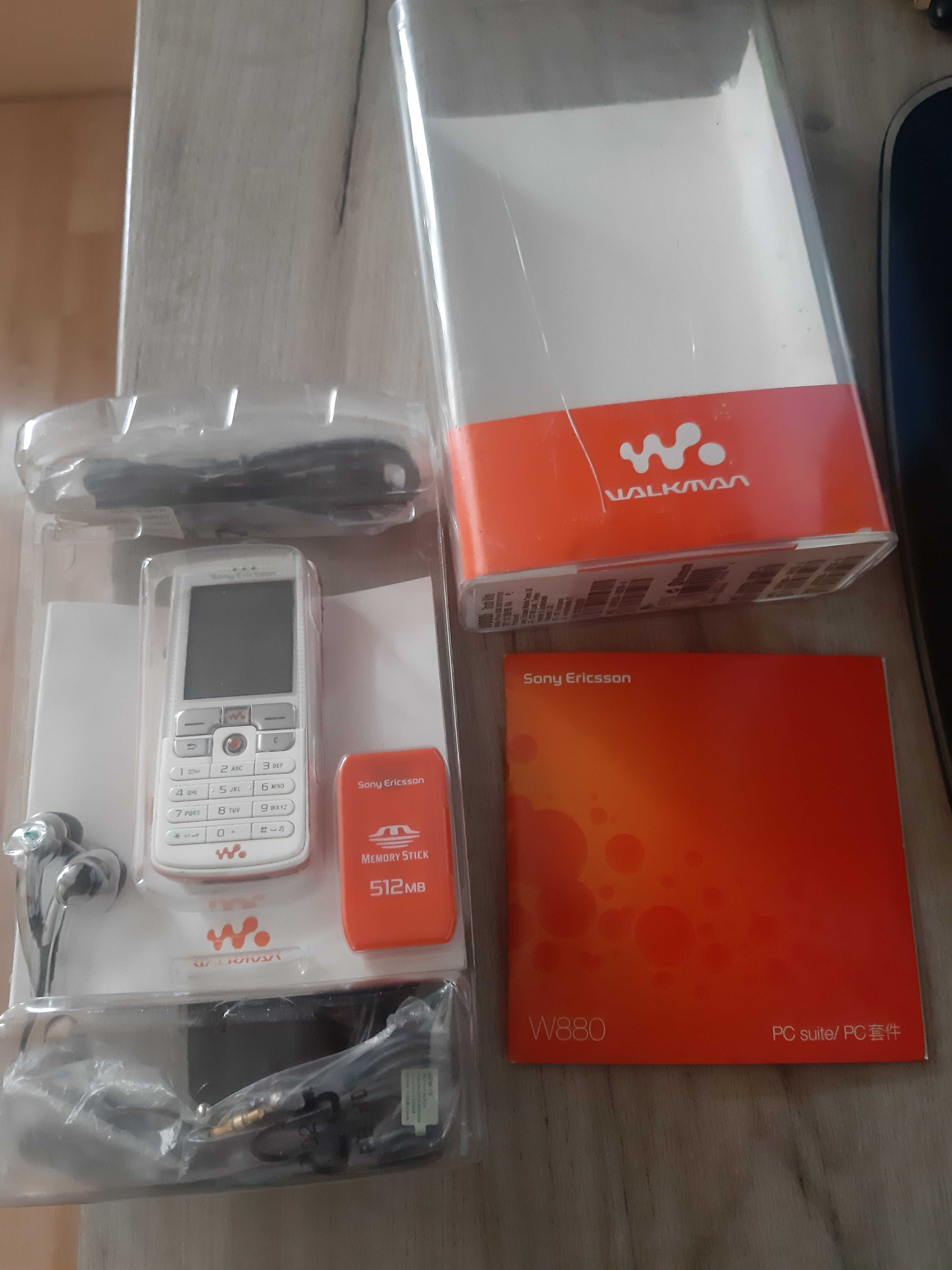 Sony Ericsson W800i full zestaw z kartą