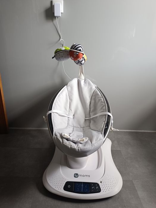4 moms - Mamaroo 4 model 1037
