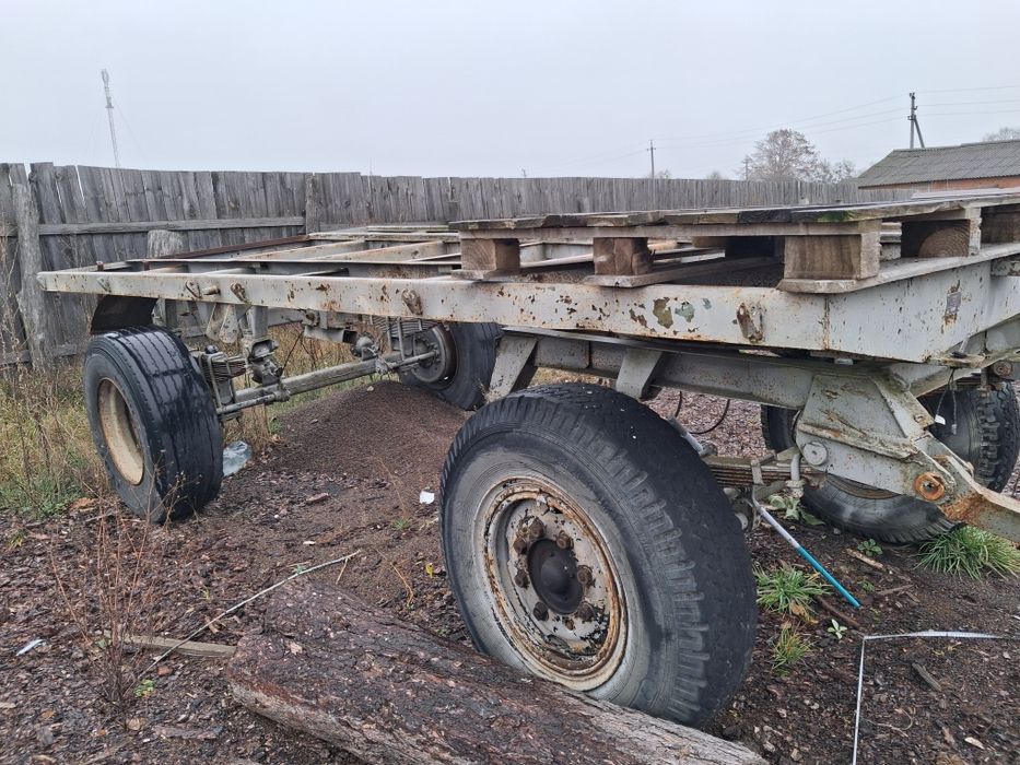 Прицеп зіл.камаз.