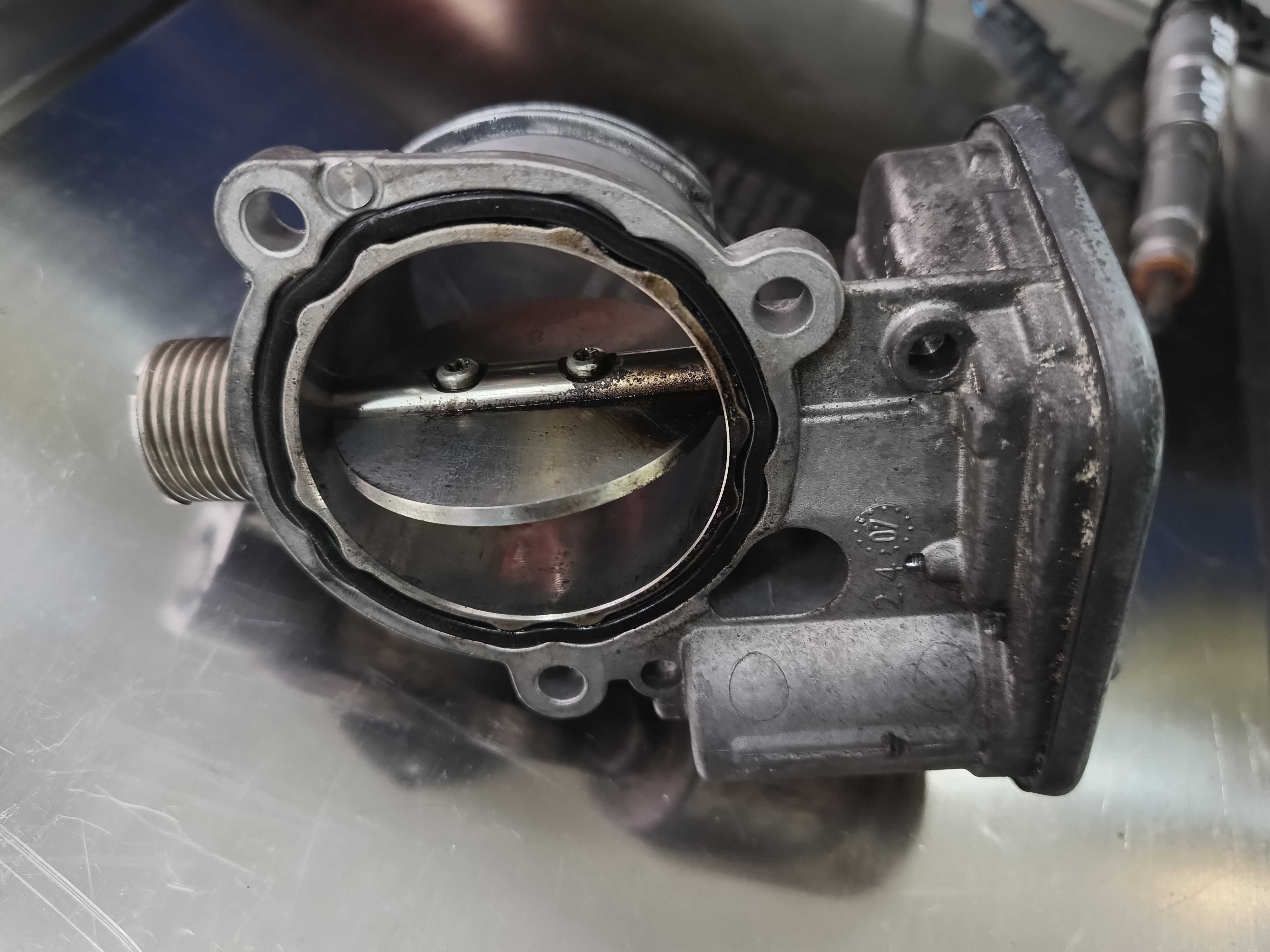 BMW E87 E60 E90 X3 X5 2.0D M47 3.0D M57 Przepustnica