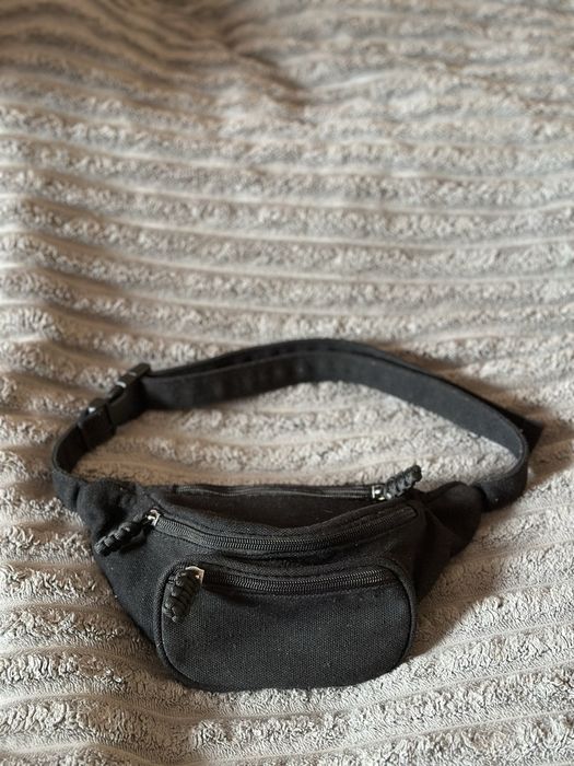 Бананка, сумочка Brandy Melville чорна, барсетка