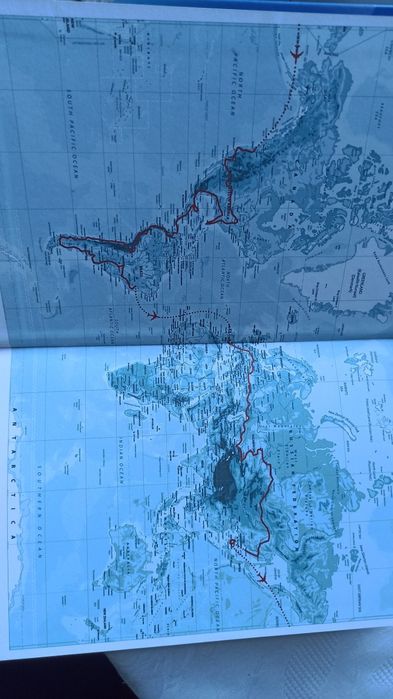 Книга про подорожі українця Валерій Кришень - Проїду  світ