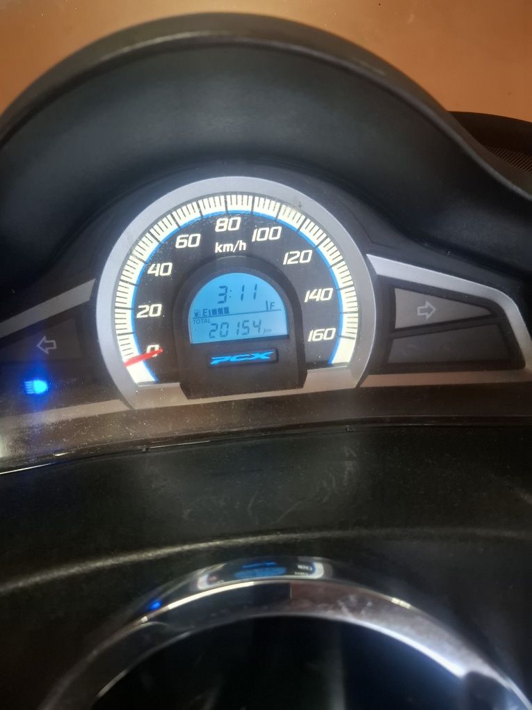 Honda pcx 125 de 2017 com 21.000km