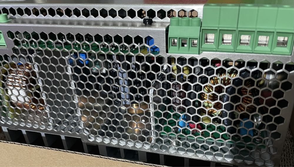 Блок живленя PHOENIX CONTACT QUINT-PS-100-240AC/24DC/2.5