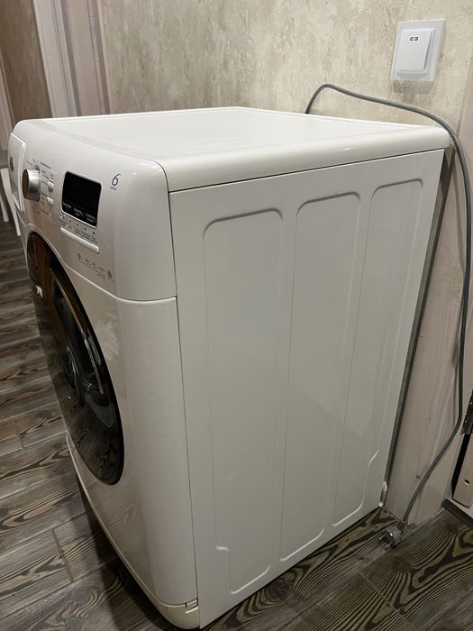 Пральна машина Whirlpool AWOE 9358 — 9 кг