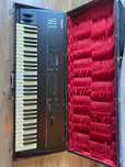 Ensoniq SQ-1 Plus + twardy futerał