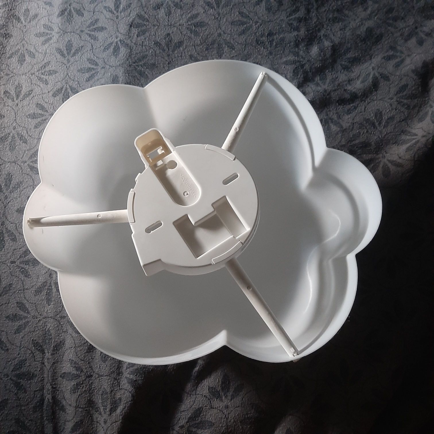 Lampa sufitowa Ikea chmurka