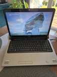Laptop Dell Studio 17 cali