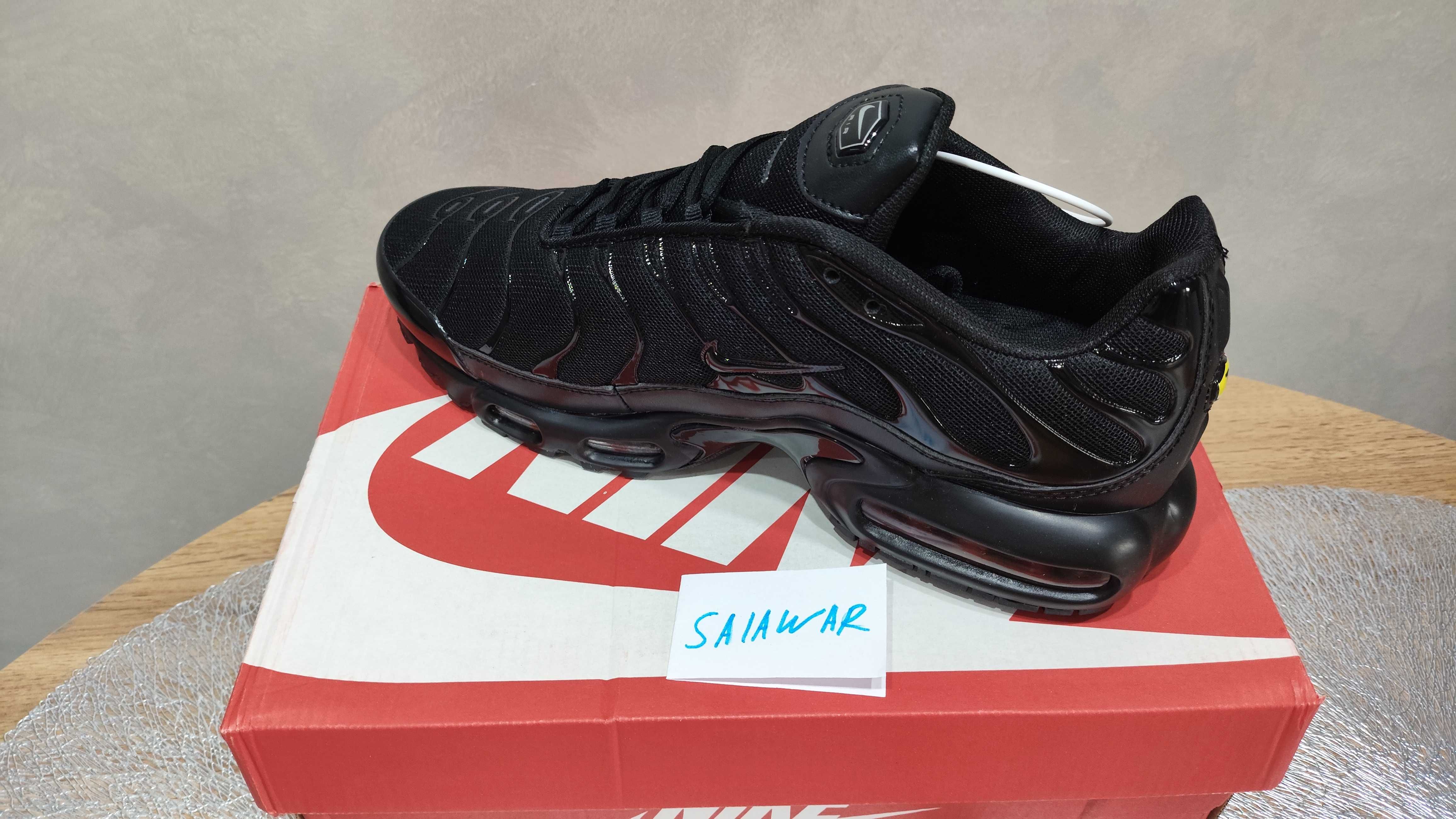 Buty nike TN Plus 41-45 czarne super nowe